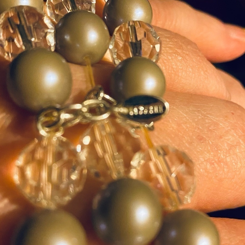 Cezanne Bracelet, 3 Strand, Beaded, Faux Pearl, Stretch, Statement, feminine - Picture 3 of 7